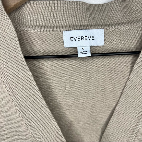 Evereve Cream Sweater Vest V Neck Women's Small Office Casual Cottagecore Tan - Picture 8 of 9